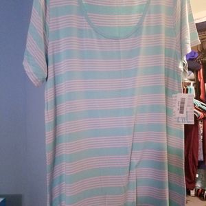 LulaRoe Classic Tee